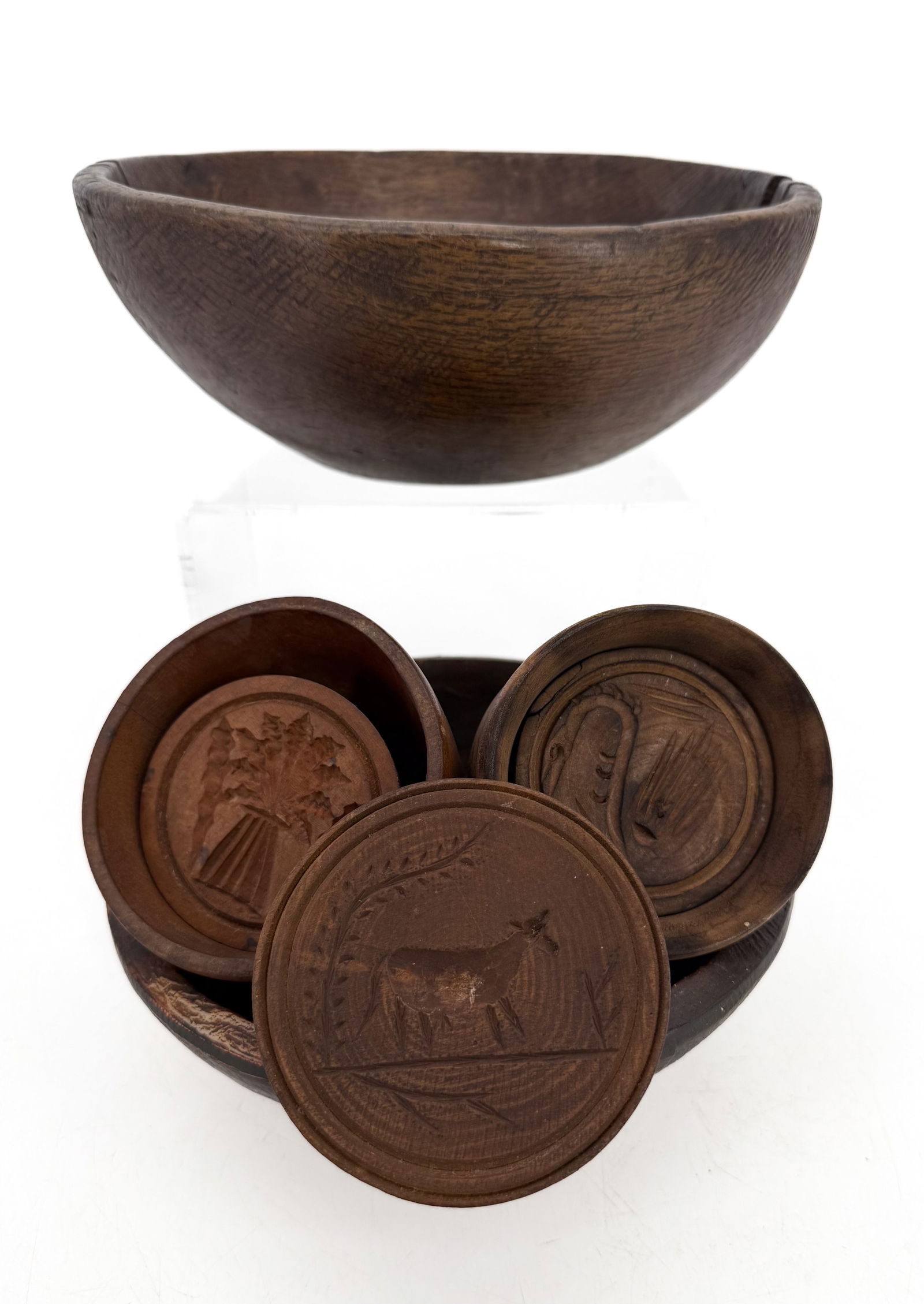 LOT OF COUNTRY WOODENWARE (1 of 6)