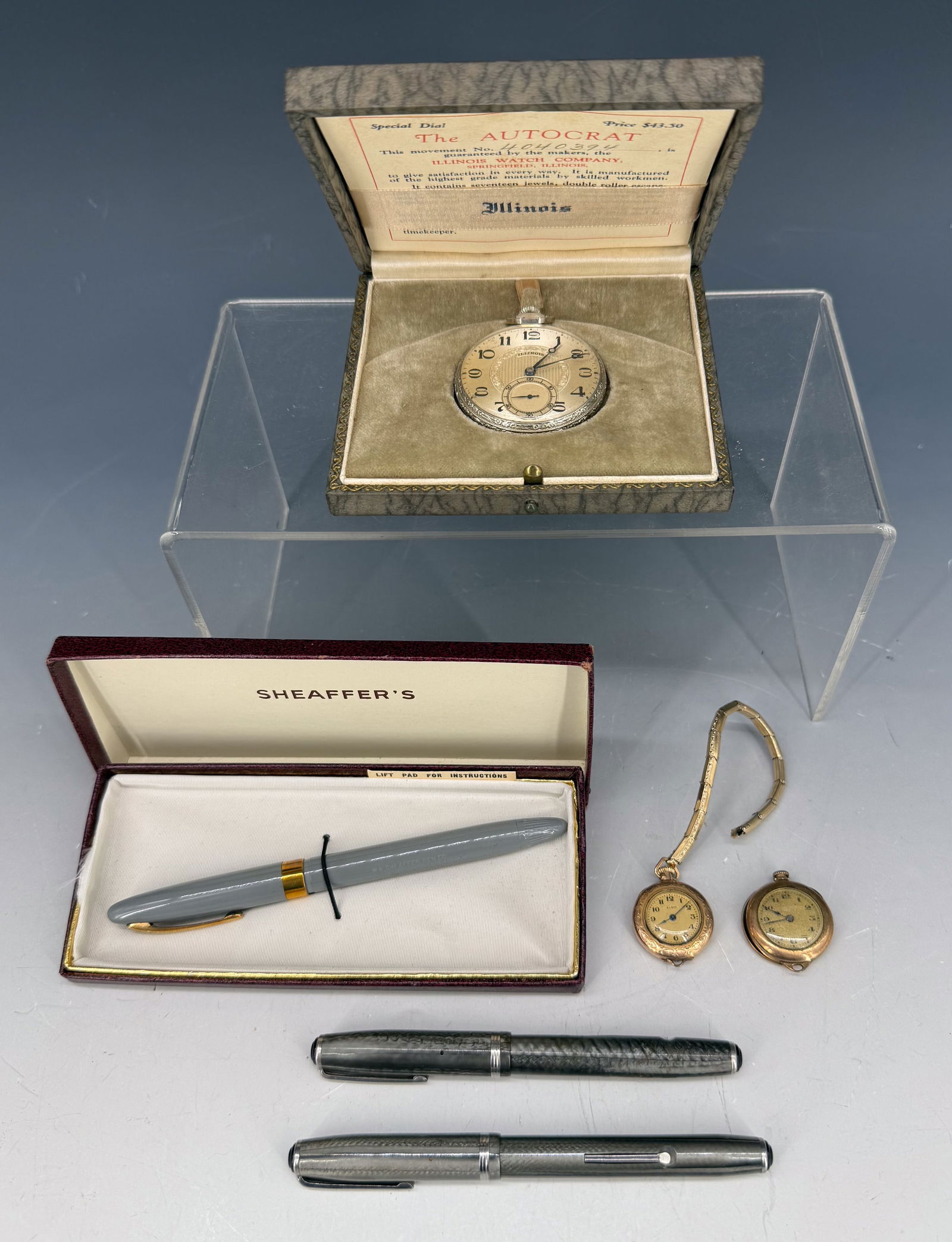 LOT OF WATCHES AND PENS (1 of 9)