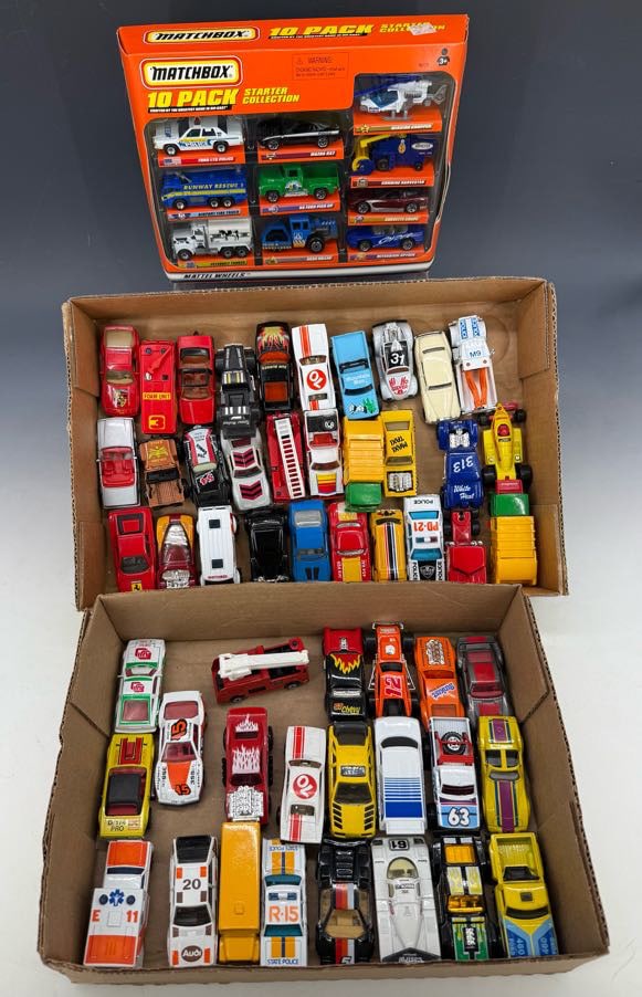 LOT OF MATCHBOX BY LESNEY TOY CARS/TRUCKS (1 of 4)
