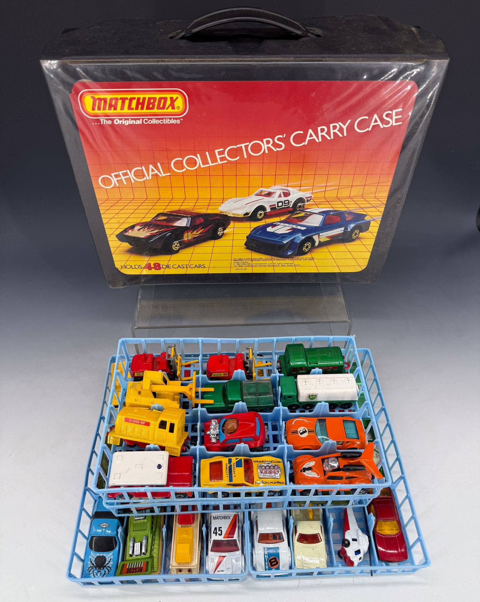 LOT OF MATCHBOX BY LESNEY TOY CARS/TRUCKS (1 of 3)