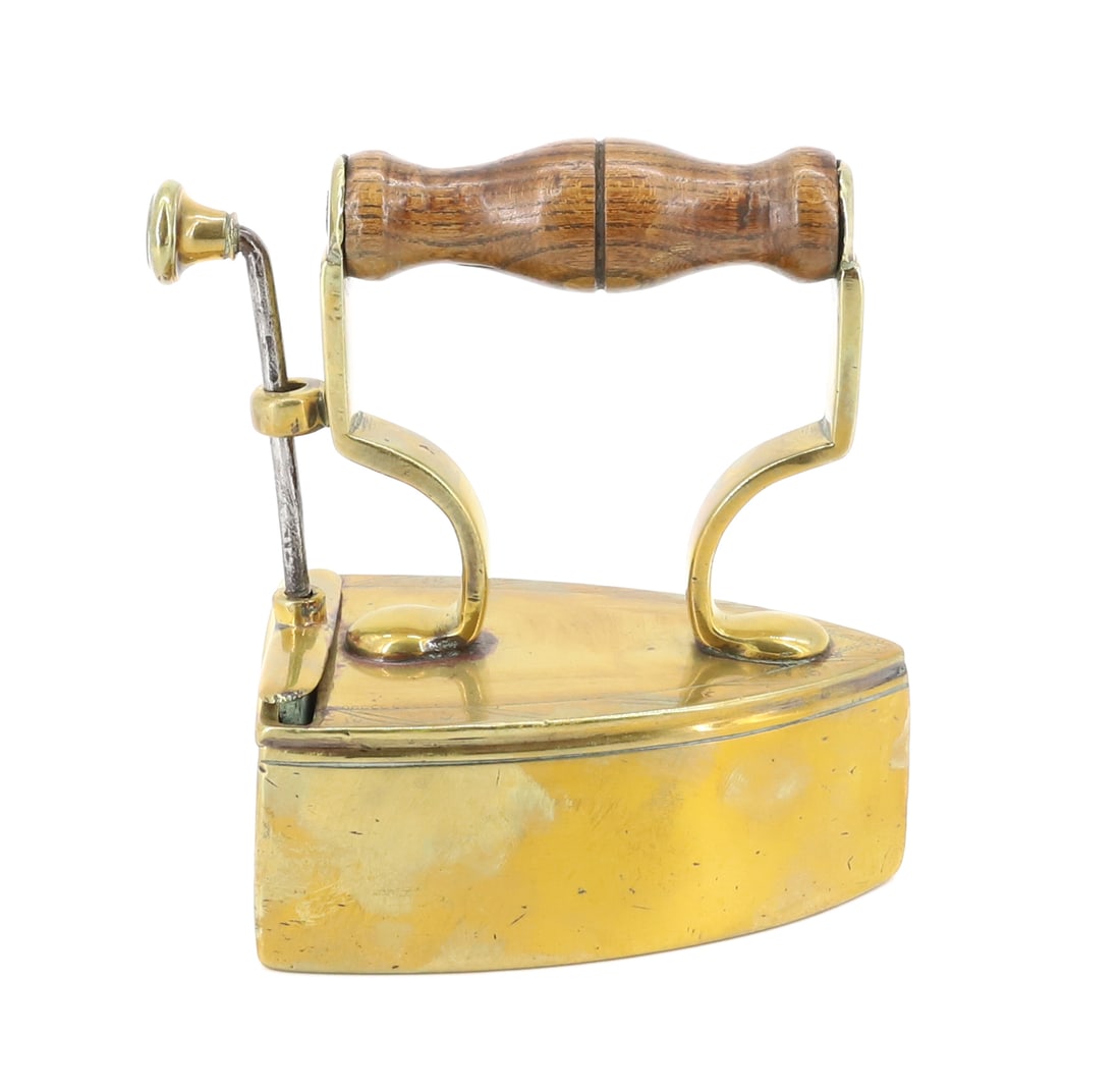 FINE SMALL SIZE ENGLISH BOX IRON