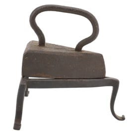 SMALL SIZE HANDWROUGHT FLAT IRON AND TRIVET