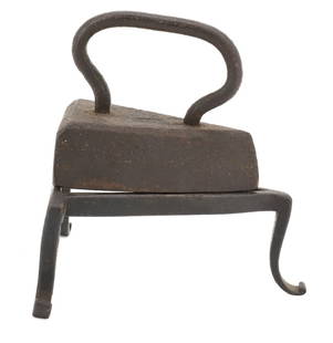 SMALL SIZE HANDWROUGHT FLAT IRON AND TRIVET: HANDWROUGHT IRON WITH MATCHING TRIVET. 4" L. PLEASE READ CAREFULLY - Terms for Purchasing and Shipping of Auction Items. Please read carefully before bidding. THIS IS AN ONSITE AUCTION LOCATED IN