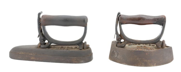 (2) DETACHABLE HANDLE IRONS