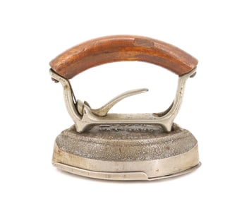 SMALL SIZE COLD HANDLE IRON