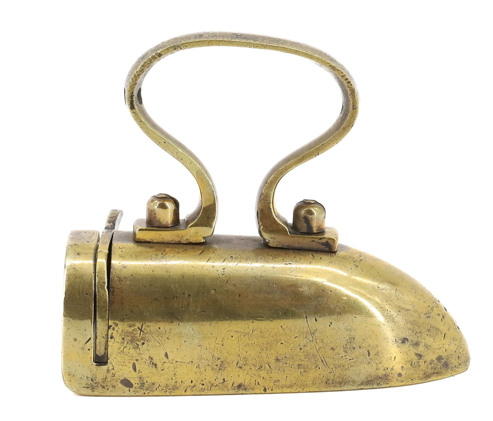 SMALL SIZE BRASS OXTONGUE IRON: BRASS BODY WITH VERTICAL SWING GATE. CAST OMEGA HANDLE. 4 3/4" L. PLEASE READ CAREFULLY - Terms for Purchasing and Shipping of Auction Items. Please read carefully before bidding. THIS IS AN ONSITE AU