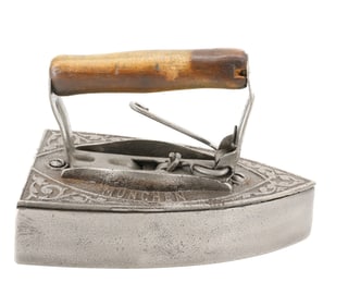 GERMAN COLD HANDLE FLAT IRON