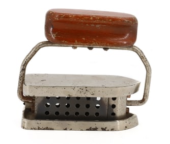 AUSTRIAN META REVOLVING TRAVEL IRON