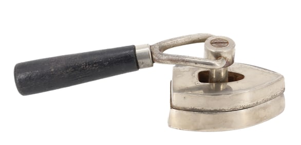 H.H. HOWELL ALCOHOL IRON