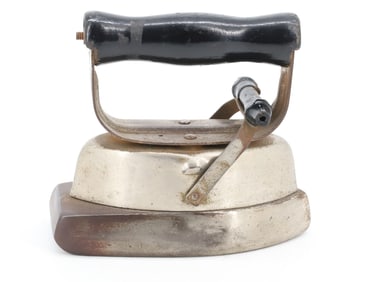 COLD HANDLE SMALL SIZE SAD IRON