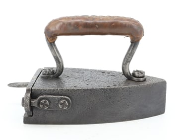 EARLY NORWEGIAN BOX IRON