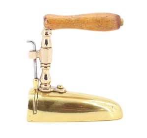 SMALL SIZE BRASS OXTONGUE IRON