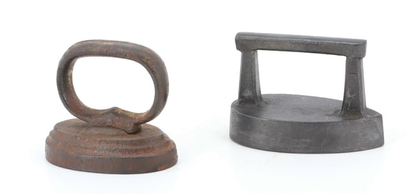 SMALL SIZE CAP IRON AND TEARDROP FLAT IRON