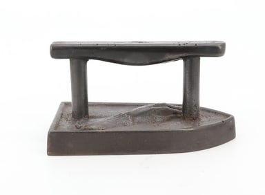 FINE EMBOSSED FRENCH FLAT IRON