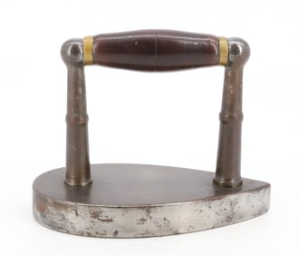 19 C BELGIUM TEARDROP IRON