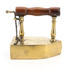 19 C DANISH BOX IRON