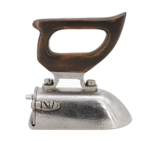 UNUSUAL BOX TONGUE IRON