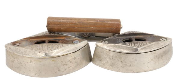 COLD HANDLE DIAMOND SAD IRON