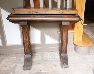 18 C WOODEN PRESSING TABLE
