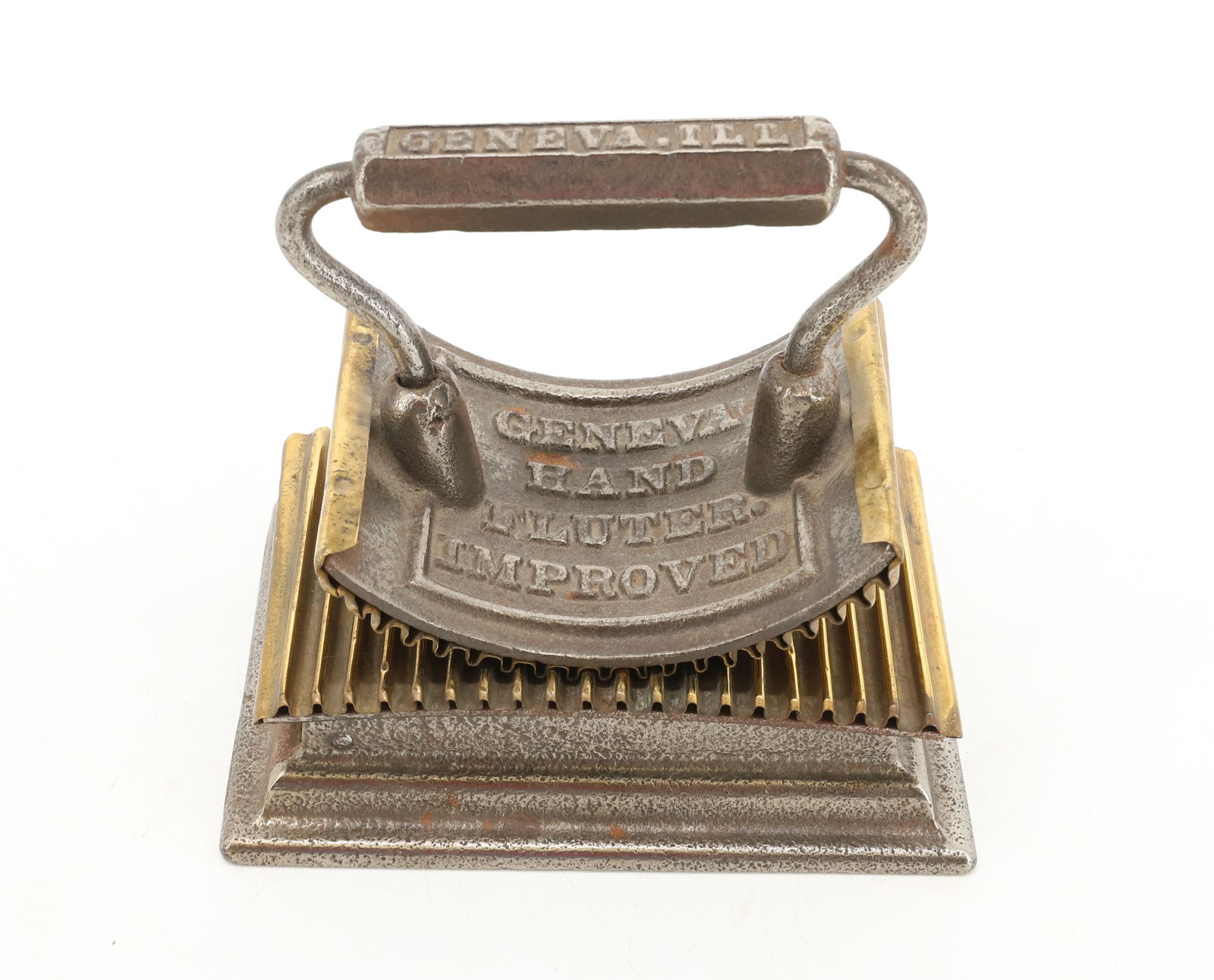 GENEVA HAND FLUTER (1 of 3)