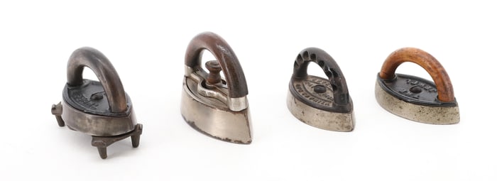 (4) SMALL SIZE DOUBLE POINT IRONS