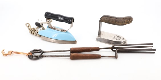 EARLY IRON LOT