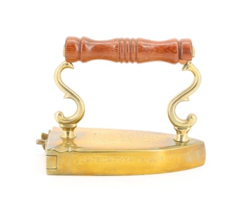 EARLY EUROPEAN BOX IRON