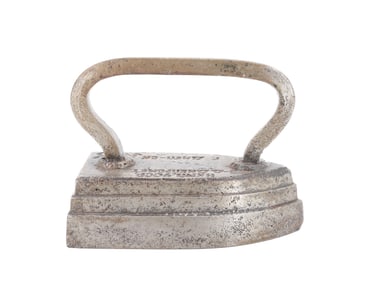 EARLY RUSSIAN FLAT IRON