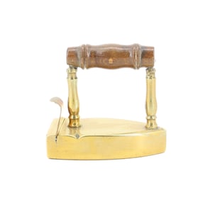 SMALL SIZE EUROPEAN BOX IRON
