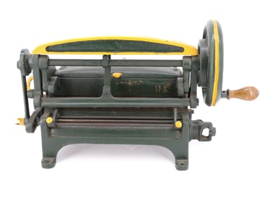 EARLY PLEATING MACHINE
