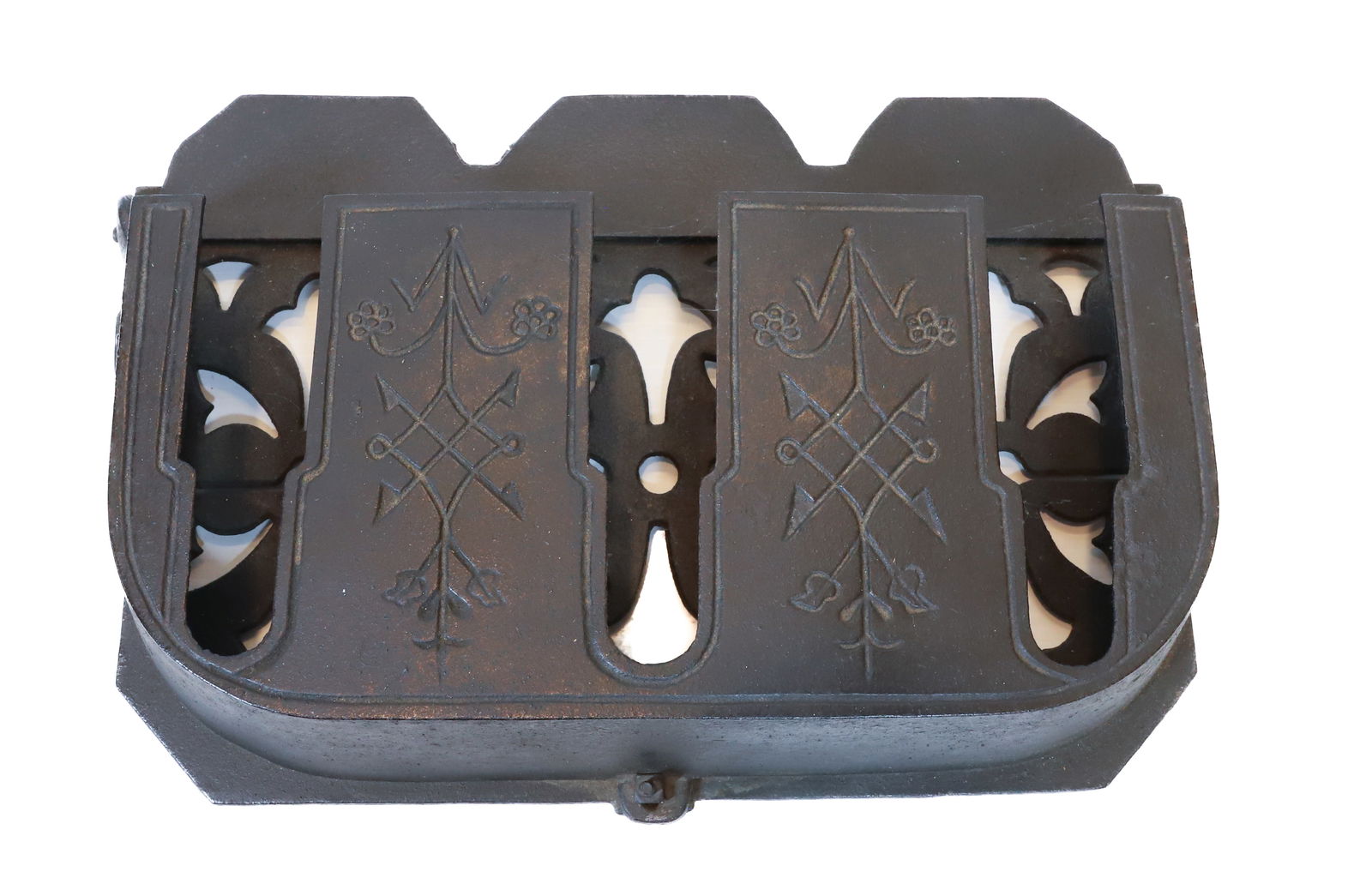 STOVE TOP IRON HEATER (1 of 6)