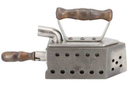 HUNGARIAN CHARCOAL IRON