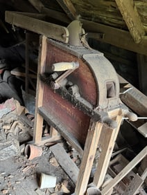 HOCKING VALLEY CORN SHELLER