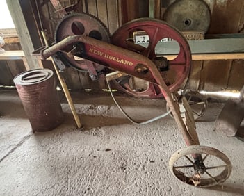 NEW HOLLAND