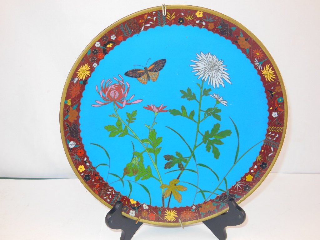 Cloisonne Charger with blue background: .
