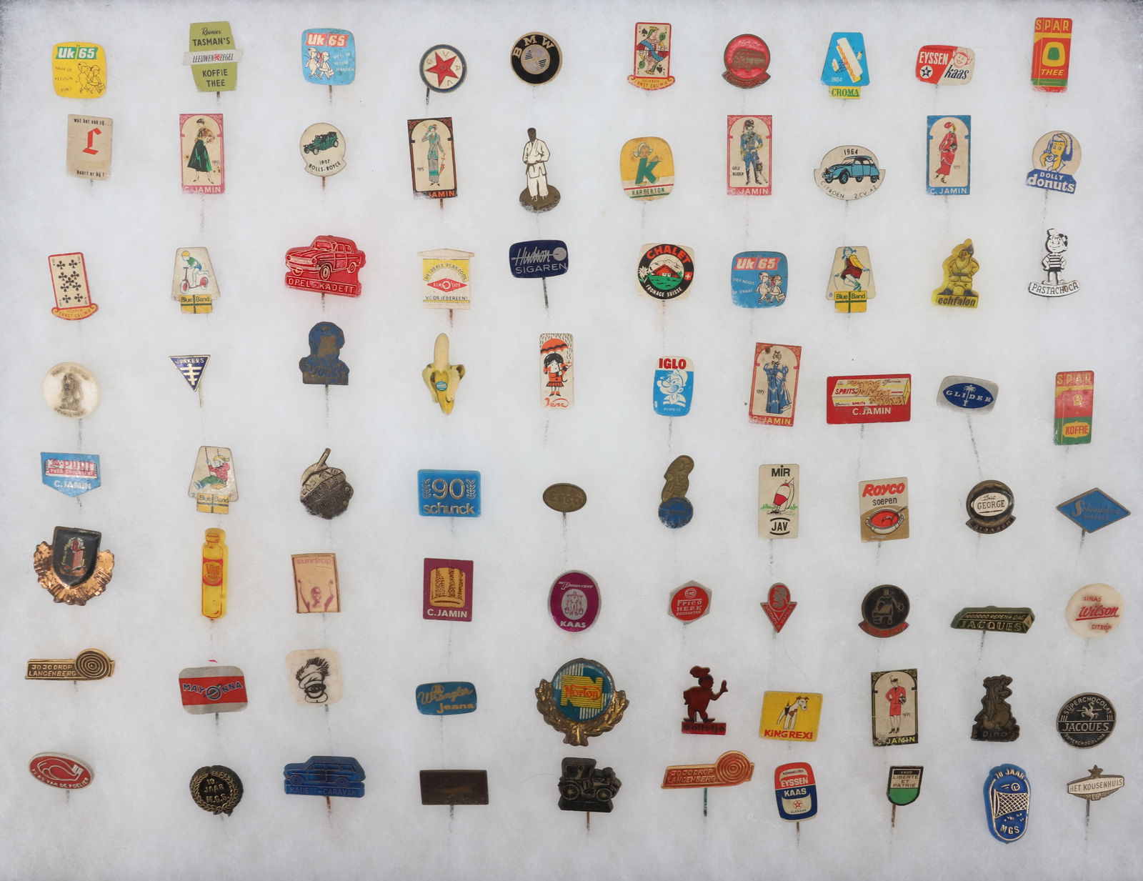 COLLECTION OF ADVERTISING STICK PINS IN CASE (1 of 5)