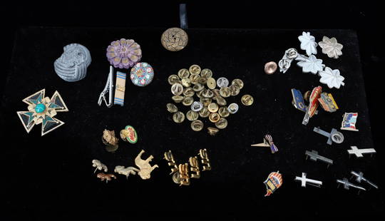 LOT OF PINS, MACK TRUCKS, U.S., CROSSES: INCLUDING: (6) VARIOUS MACK BULLDOG PINS, U.S. MILITARY PINS, SILVER CROSSES, BUTTONS, SCOUT NECKERCHIEF SLIDE AND MORE. PLEASE READ CAREFULLY - Terms for Purchasing and Shipping of Auction Items. Ple