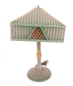ANTIQUE WICKER TABLE LAMP