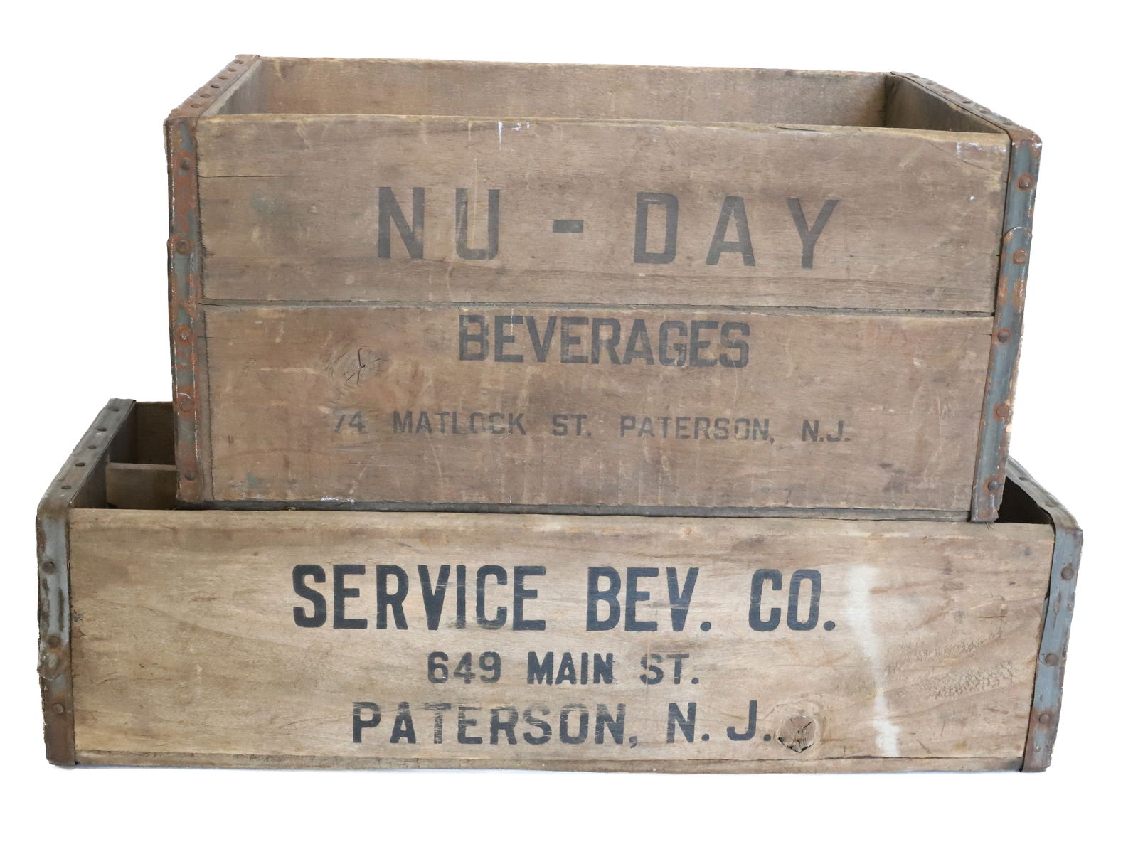 (2) PATERSON, NJ ADVERTISING CRATES (1 of 6)