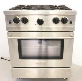 STAINLESS STEEL BLUE STAR PROPANE FREE STANDING RANGE / OVEN
