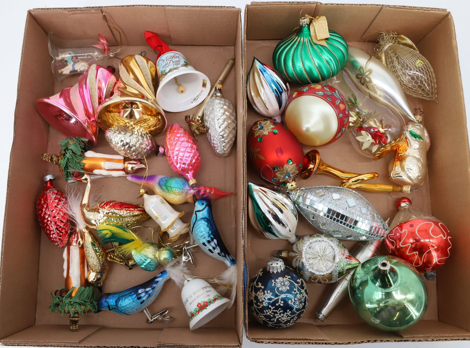 LOT OF CHRISTMAS DECORATIONS: (30+) GLASS BALLS, BELLS, BIRDS, PINECONES AND MORE. LARGEST 4" L. PLEASE READ CAREFULLY - Terms for Purchasing and Shipping of Auction Items. Please read carefully before bidding. Hartzell’s Au