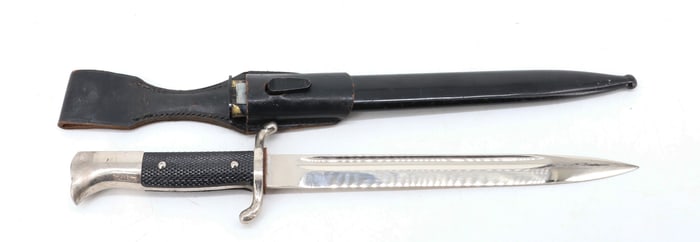 WWII GERMAN KNIFE W/ SCABBARD