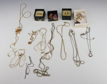 LOT OF COSTUME JEWELRY