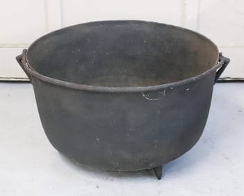 19TH C. BUTCHER'S KETTLE