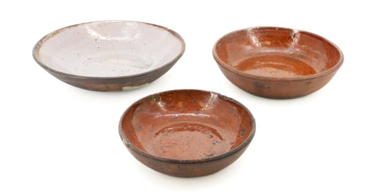 (3) REDWARE PIE PLATES