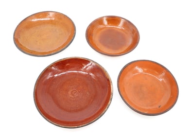 (4) REDWARE PIE PLATES / SHALLOW BOWLS