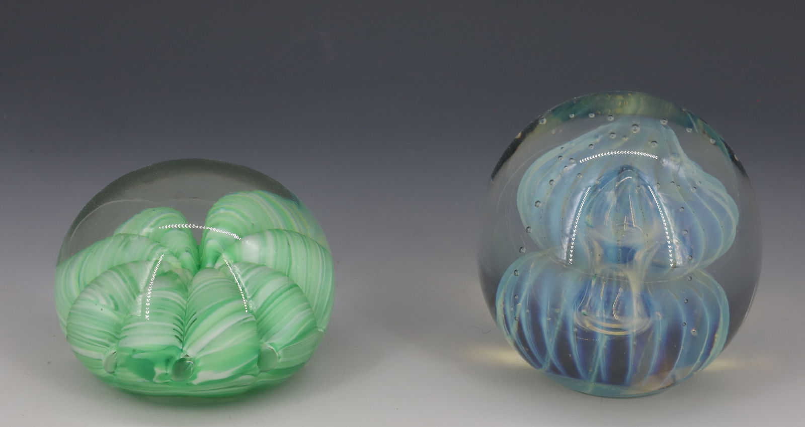 (2) ART GLASS PAPERWEIGHTS (1 of 5)