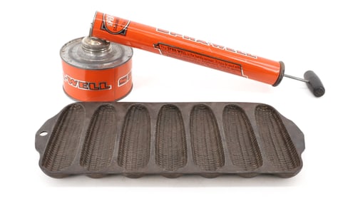 GRISWOLD CORN STICK PAN AND SPRAYER
