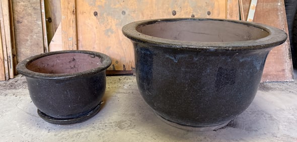 (2) POTTERY FLOWER POTS
