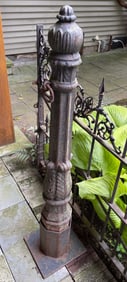 CAST IRON HITCHING POST